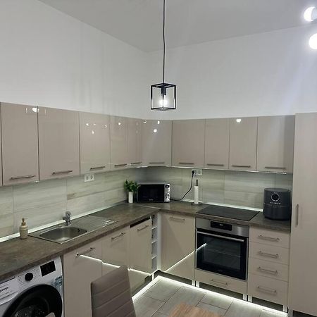Szeged Szive Apartman ภายนอก รูปภาพ