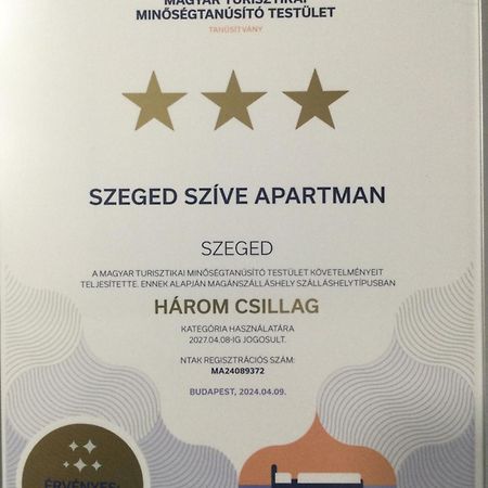 Szeged Szive Apartman ภายนอก รูปภาพ